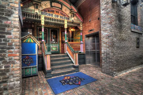 The ornate tiled entrance and staircase of House of Blues New Orleans