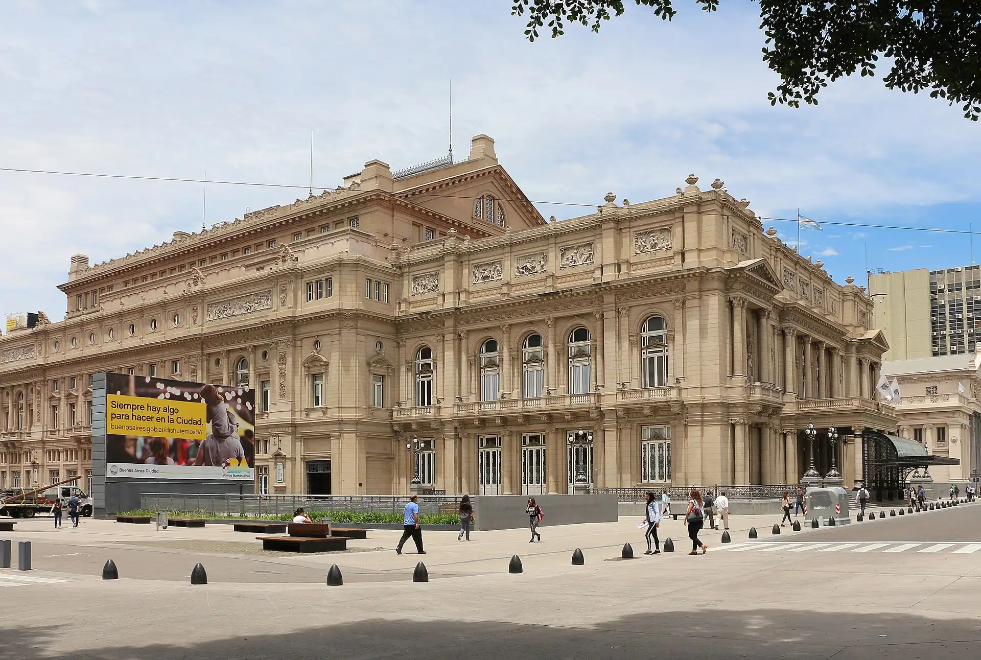 The stately facade of the Teatro Colón in Buenos Aires